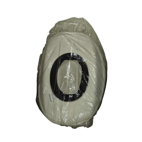 White Rhinestone Cowboy Hat - Picture 3 of 4